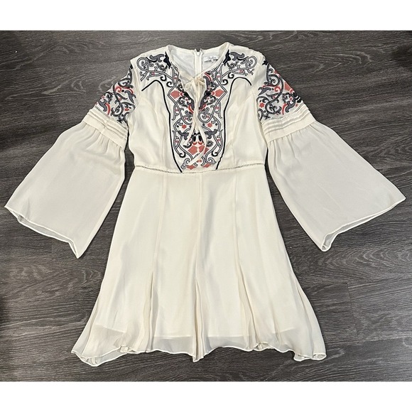 Parker Mini Dress Womens Medium Ivory Silk Embroidered Boho Bell Sleeve Whimsy - Picture 1 of 15